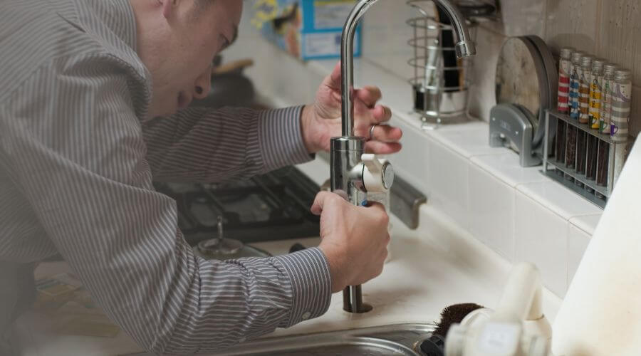 Local water heater installation in Maxbass, ND